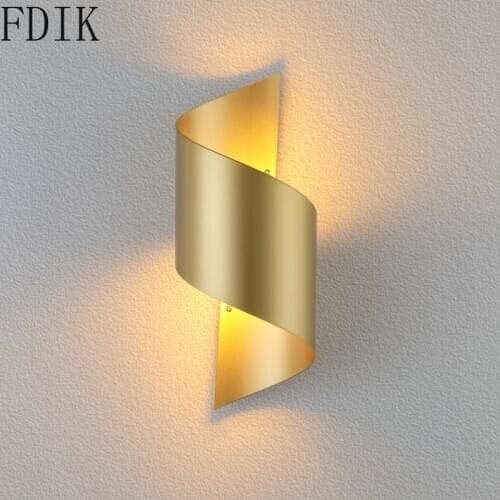 Modern Bedroom Gold Wall Lamp Metal Simple Led Wall Sconce for Bedside Living Room Corridor Kitchen Bathroom Indoor Lighting E27