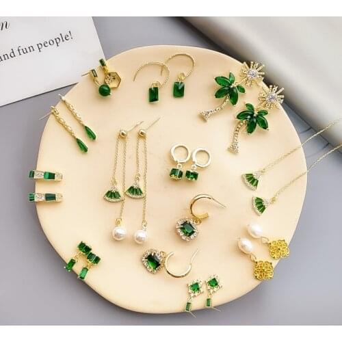 Vintage Luxury Simple Green Gem Earrings For Women Fashion Jewelry Cute Accessories Classic Female Party Drop Ears