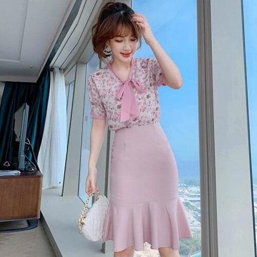 Suit Summer fashion 2021 new female broken flower can be salt sweet chiffon shirt half dress two pieces of foreign style