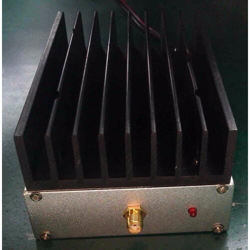 1pcs 25W 400MHz-470MHz UHF Ham Radio Power Amplifier transceiver 12V Interphone CAR