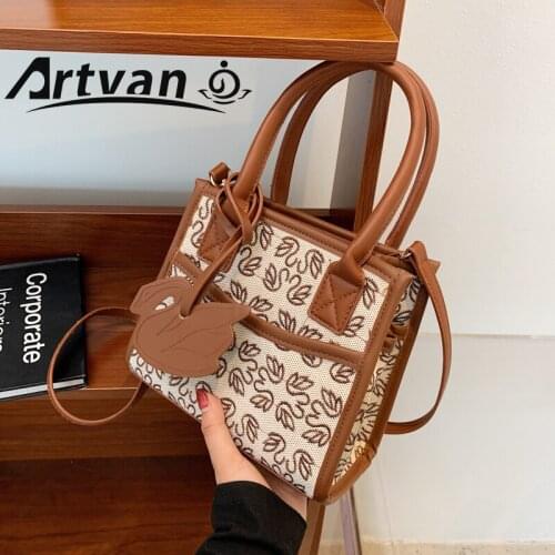 Embroidery Swan Small Tote Shoulder Bags 2021 New Female Summer Crossbody Bags Fashion Single Messenger Handbag For Women ZY04