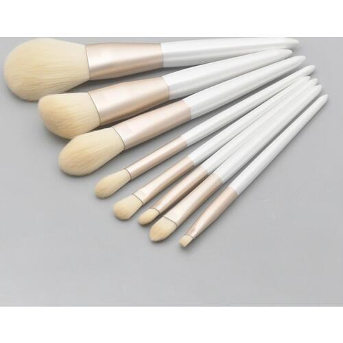 New Animal hair Makeup Brushes Cream for foundation Powder brush Set Soft Blush Brush Professional Large Cosmetics Make Up Tool