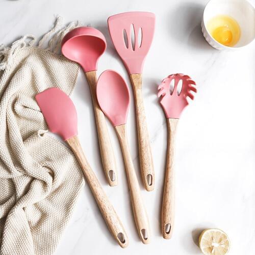 Silicone Non-Stick Cooking Tools High-Temperature Resistant Cooking Spatula Kicthen Utensil Set Soup Spoon with Wood Handle