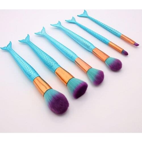 6Pcs Mermaid Makeup Brush Set Mermaid Fish Tail Large Loose Powder Brush Beauty Tool