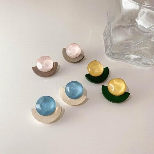Fashion Fan Shaped Colorful Resin Wooden Stud Earrings For Women Personality Statement pendientes Wholesale