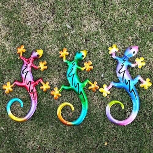 3D Color Wrought Iron Hollow Metal Lizard Gecko Wall Decoration Crafts Wall Hanging Wall Artist Home Garden Decoration 3 Styles