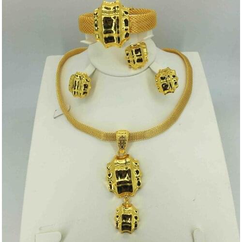 Dream of Judy Pearl Necklaces For Women