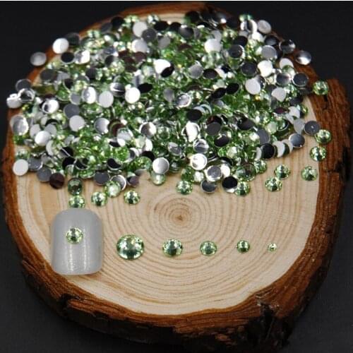 Mixed Sizes 2000pcs Peridot/Light Green Color Nail Art Diamante Nail Tools Decorations Glitter Rhinestones For Nail Jewelry Tips