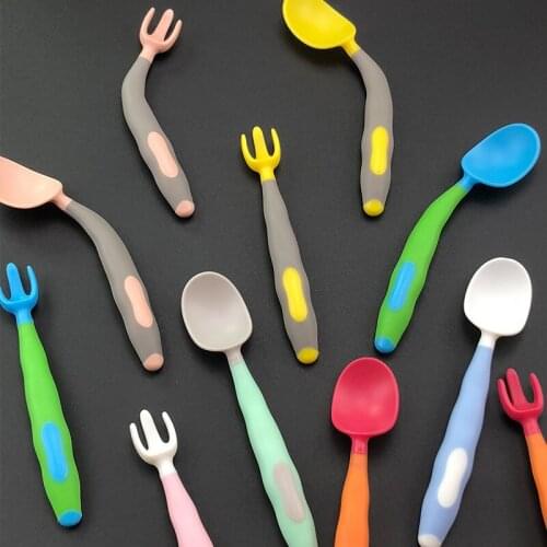 Silicone Spoon For Baby Utensils Set Auxiliary Food Toddler Learn To Eat Training Bendable Soft Fork Infant Children Tableware