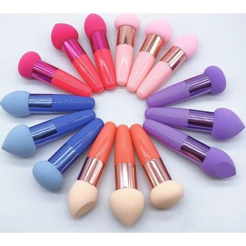 Mushroom Head Foundation Powder Puff Blush Brush Beauty Sponge Powder Puff with Handle Smooth Shape Professional Makeup Tool