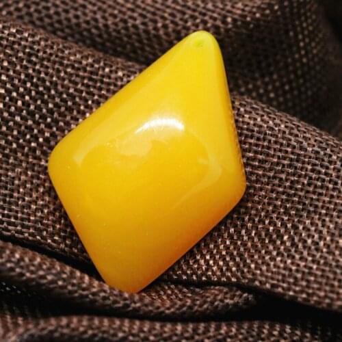 New fashion 2pcs diagonal-shape pendant yellow imitation beeswax beeswax charming women high grade jewelry making 38*54mm B1894
