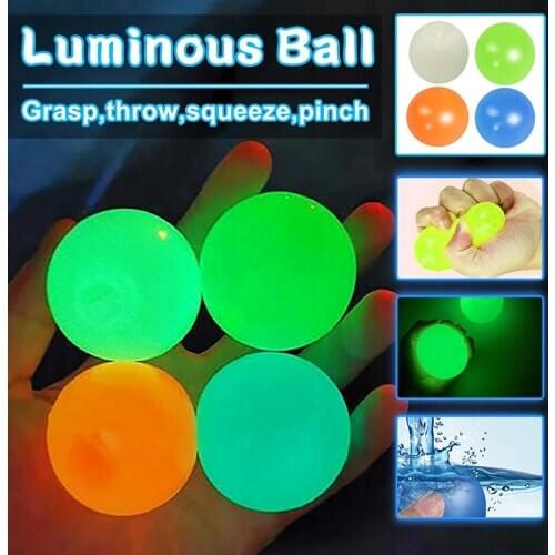 4pcs Stick Wall stress Ball Luminous Xmas Vent ball Sticky Target Ball Novelty Decompression Throw Fidget Toy Kids Gift