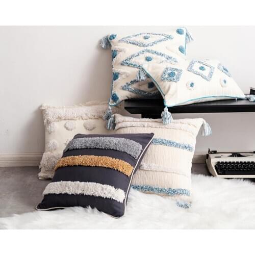 Handmade Luxury Moroccan Style Cushion Cover Wool Tassels Boho Style Ethnic Colorful Pillow Cover 45x45cm/30x50cm HomeDecoration