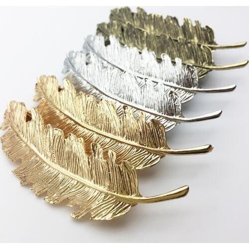 1Pcs Fashion Metal Leaf Shape Hair Clip Barrettes Crystal Pearl Hairpin Barrette Color Feather Hair Claws Hair Styling Tool