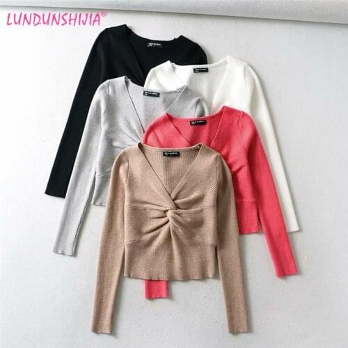 LUNDUNSHIJIA 2020 Sweaters Fashion Women Slim Ladies V-Neck Long-Sleeve Folds On The Chest Knitted Female Pullovers Top