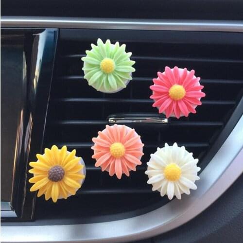 Car Air Freshener Small Daisy Car Perfume Air Conditioning Export Perfume Clip Aromather Fragrance Diffuser Car Perfume