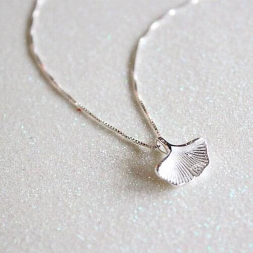 Women Fashion Silver Colour Jewelry Ginkgo Biloba Leaf Pendant Short 40cm Necklace Gift Girls Lady