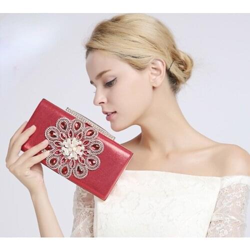 2021 Luxury Gold Metal Pink Rhinestone Evening Clutch Bag Elegant Women Party Purse Dinner Handbags Fashion Ladies Shoulder Bag