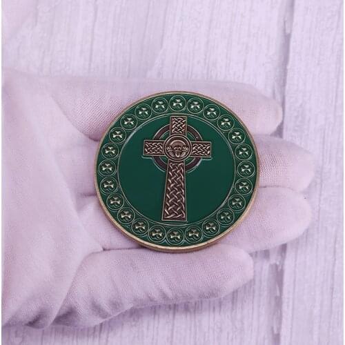 Irish Knot lucky clover cross coin religious collection