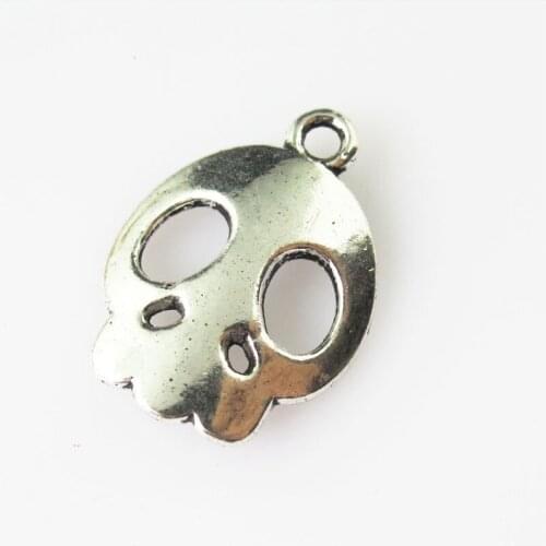 20 New Halloween Smooth Skull Tibetan Silver Tone Charms Pendants 15x21mm