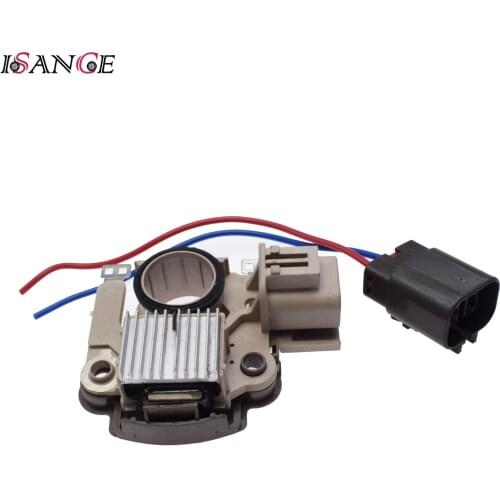 ISANCE Alternator Voltage Regulator + Connector Plug B64J-18-300B A866X20472 For MAZDA 626 Mk V MX 6 PROBE II MITSUBISHI MI 12V