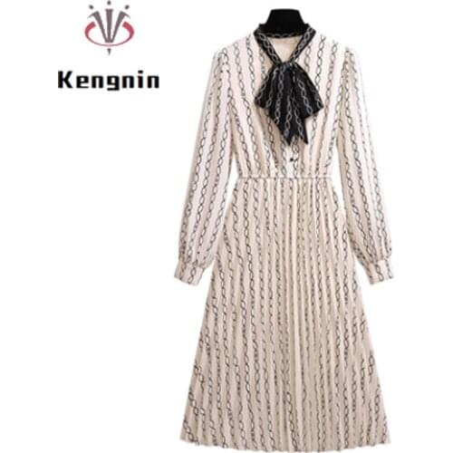 Sexy Silk Women Spaghetti Strap Dress 2021 Summer Match Blazer Ladies Comisole Sleeveless Off The Shoulder Robe Dress KE1163