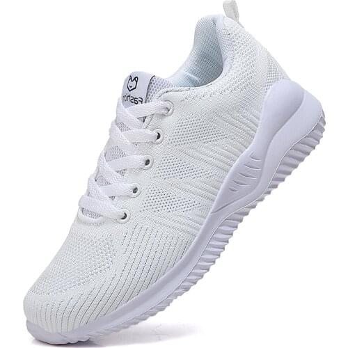 2021 Women Breathable Sports Sneakers Comfort Black White Running Shoes