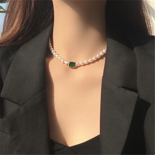 IOY IRENE Fashion Retro Geometry Square Green Glass Baroque Imitation Pearl Short Clavicle Necklace For Women Bride Jewelry 2355