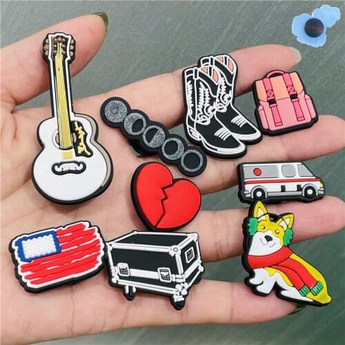 Single Sale Guitar Performance Tools Cars Bag Red Heart-shaped Croc Jibz Shoe Charms Accessories Clog Garden Shoes Decoration
