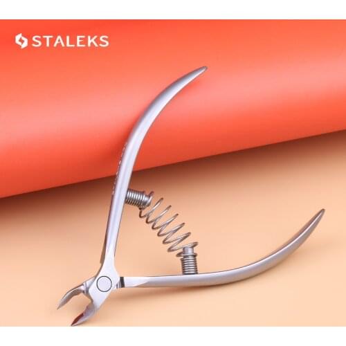 STALEKS Stainless Steel Toenail Cuticle Nipper High Precision Dead Skin Scissor Nail Cuticle Scissor Plier Manicure Tool NS-30-3
