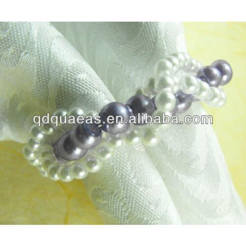 Pearl napkin ring for wedding