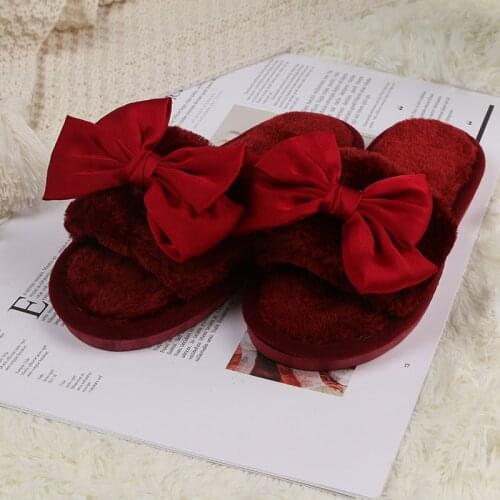 Ginchasio Women's Slippers