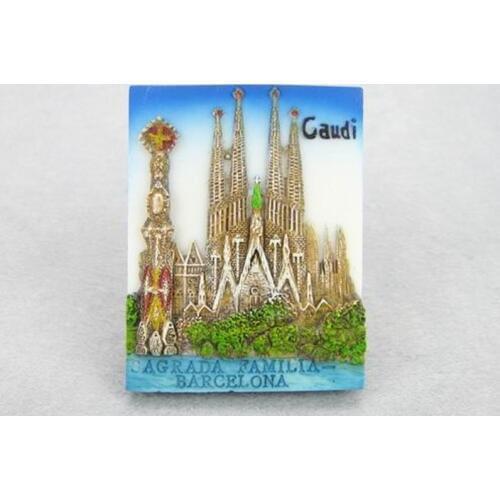 Fridge Magnets Spain Gaudi Barcelona Holy Family Cathedral Templodela Sagrada Familia World Travel Souvenirs Magnetic Sticker