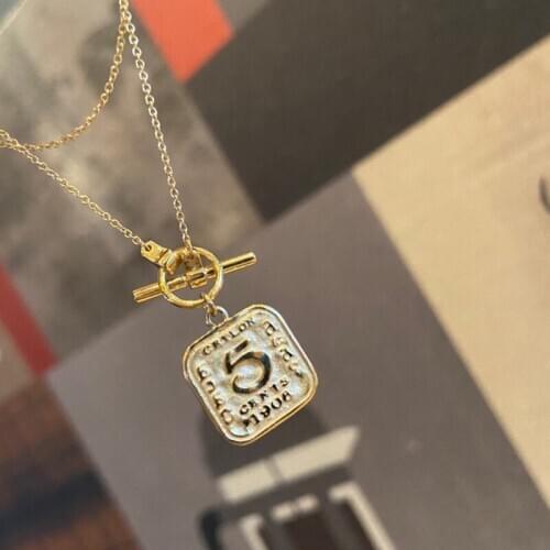 Aazuo Fashion Hot sale Instagram Stype 18K Orignal Yellow Gold Square Gold Coin Necklace 45CM Chain gifted for Women Au750