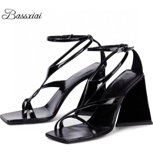 Sexy Narrow Band Strappy Sandals Women Unique Triangle Chunky Heel Square Open Toe PVC Transparent Summer Sandalias