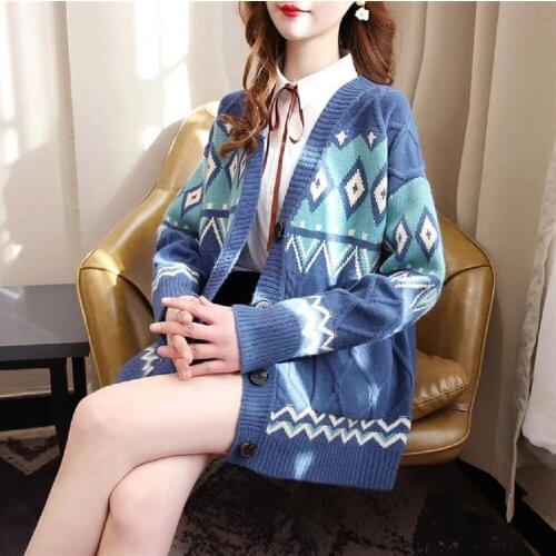 Diamond lattice ladies sweater jacket 2021 autumn and winter new loose lazy style net red knitted cardigan thin V-neck top