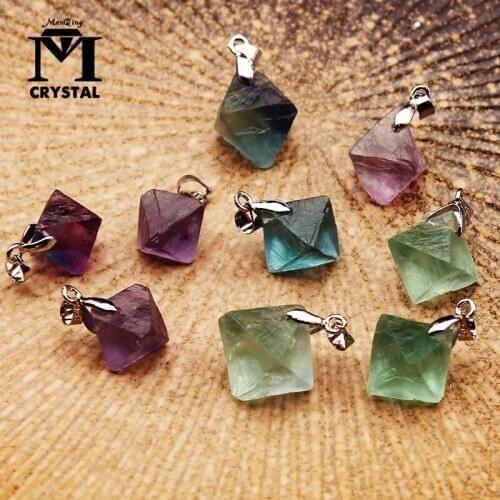 Natural Crystal Pendants Fluorite Necklaces Suspension Natural Gemstone Quartz Bullet Hexagonal Pendulum Reiki Chakra pendulo