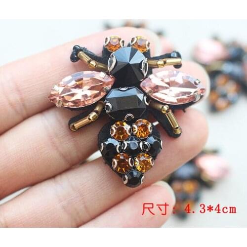 100pcs/lot Bees sequins Rhinestones bead brooch patches applique sew on beading qpplique clothes shoes bags decoration patch DIY