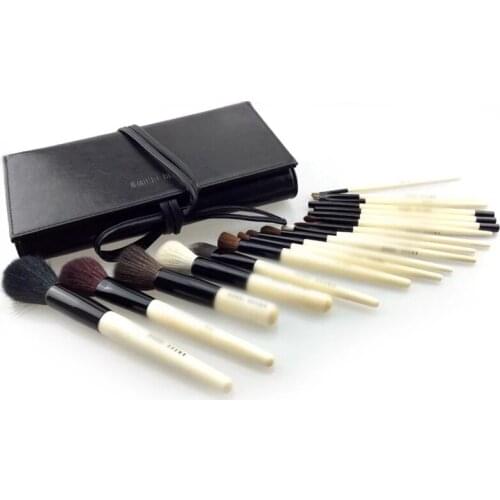 Deluxe BB 18Pcs Makeup Brushes Set Professional Classic Beige Wood Natural Animal Goat Hair Make up Brush Set with Bag