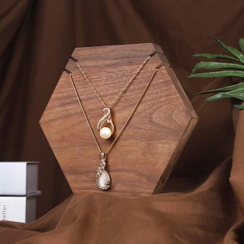 HUISHI Necklaces