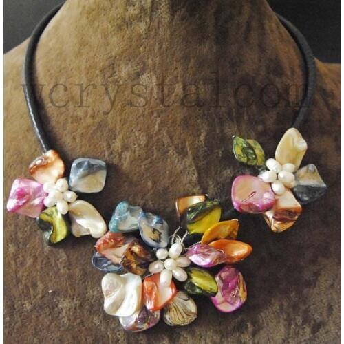 Charming Multi Colored Shell Flower White Cultured Pearl Beads Necklace Leather
