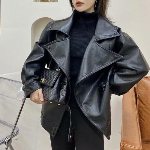 2021 Brand New Autumn Women Faux Leather Jacket Casual Loose Soft Pu Motorcycle Punk Leather Coat Female Zipper Rivet Outerwear
