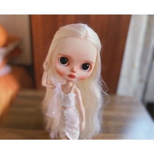 Blythes doll clothes White pearl lace wrap breast condole belt + pearl drape wrap hip skirt tight skirt set doll accessories