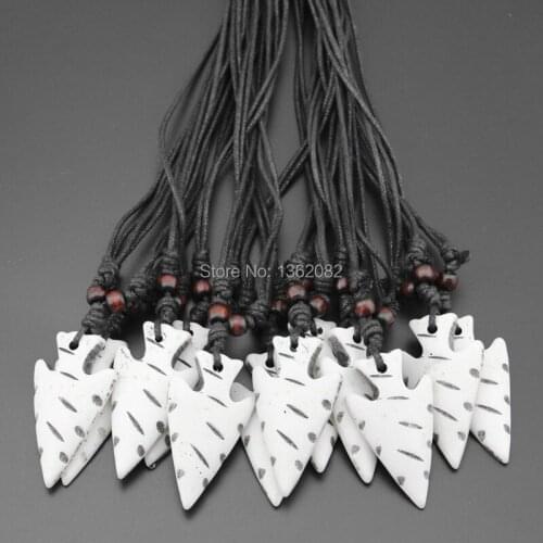 LOT 12pcs Imitation Yak Bone Carved New Zealand Maori Tribal Spear Head Necklace Arrowhead Spearhead Pendant Choker MN532
