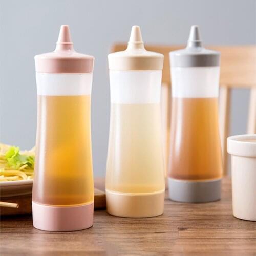 2021NEW Hot Sale! Squeeze Condiment Bottles With On Cap Lids Ketchup Mustard Hot Sauces Olive Oil Bottles Kitchen Accessories