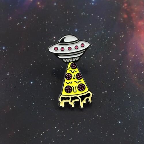 I Believe in Pizza Brooch Alien Spaceship Pizza Mucus Space Research Station Enamel Pin Denim Coat Badge Child Funny Gifts