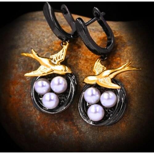 New Creative Bird Pearl Earrings Magpie Two-tone 925 Silver Ladies Earrings Line Up Jewelry High-end Black Gold Jewelry