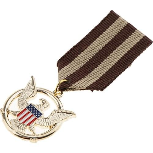 American Eagle with Flag Pendant Striped Fabric Drape Clothing Accessories