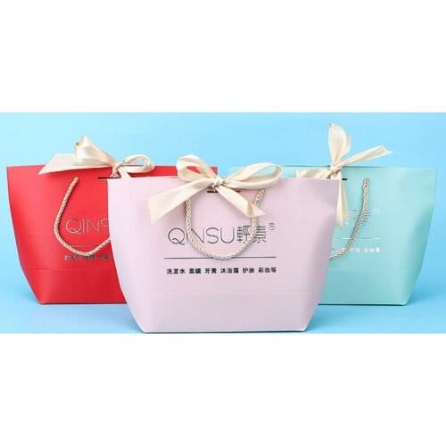 Chinese suppliers Bright Color Custom Logo Printed Kraft Paper Bags With Handles,Jewelry package bag with pockets --XP2419