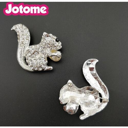 10pcs/lot free shipping Rhinestone with pearl crystal cute squirrel animal brooch pin/lapel pin for gift/party/dress decoration
